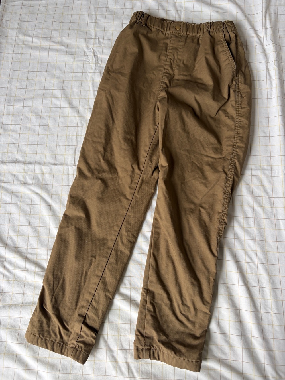Uniqlo kids elastic waist pants with fleece lining
